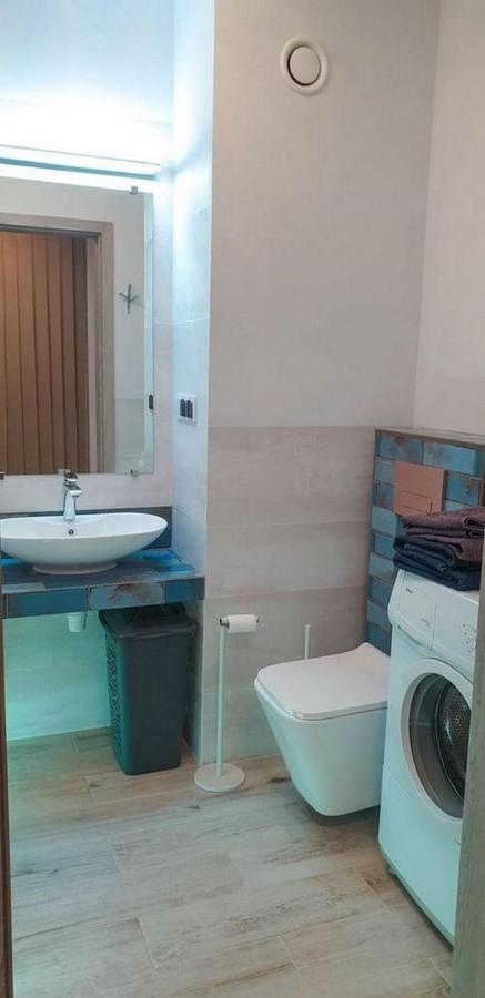 Mini Apartament Krakow Pn / Cracow North Z Parkingiem エクステリア 写真